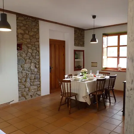 El Refugio De Valporquero